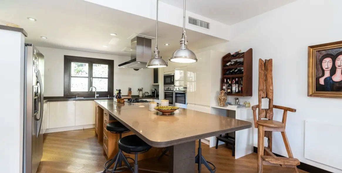 Sale of townhouse in Benahavís 11