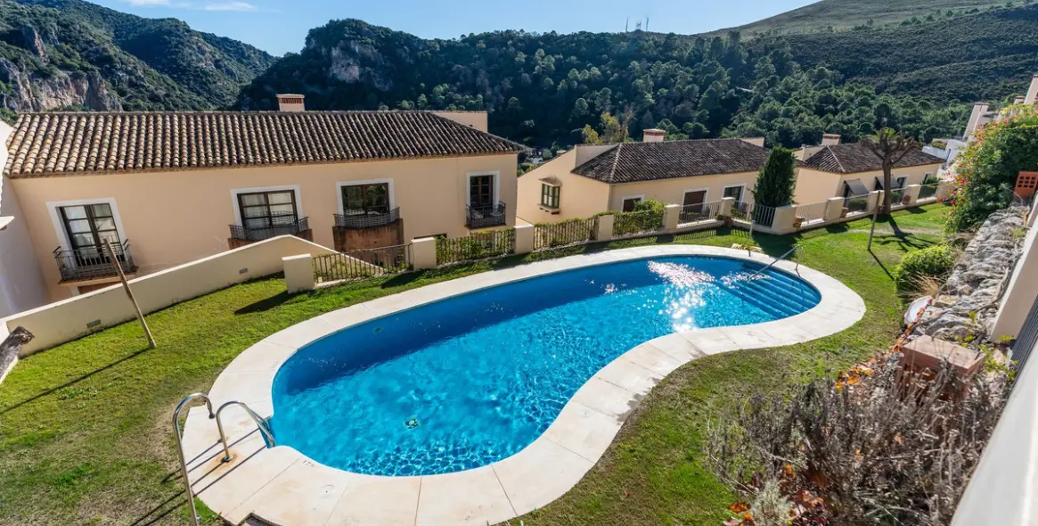 Продажа таунхауса в Benahavís 40