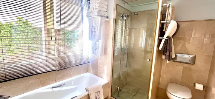 Sale of middle floor apartment in Río Real 1