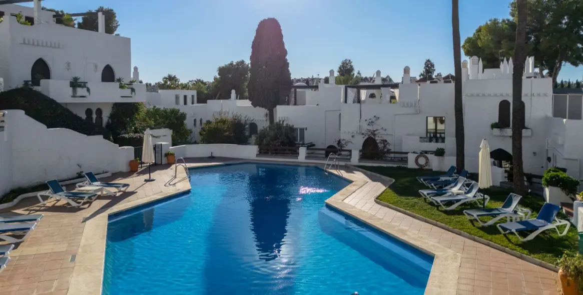 Продажа таунхауса в Nueva Andalucía 4