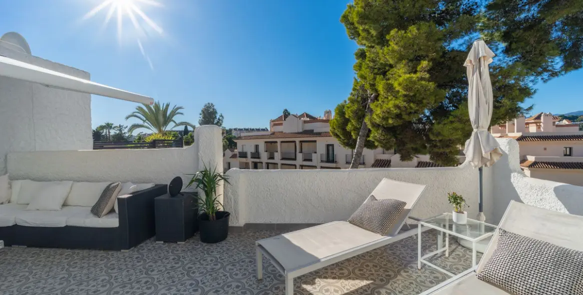 Продажа таунхауса в Nueva Andalucía 10