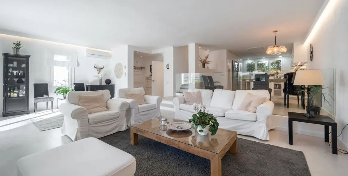 Продажа таунхауса в Nueva Andalucía 14