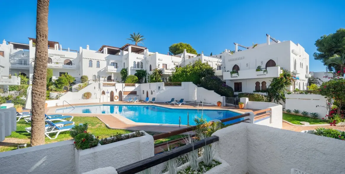 Sale of semi-detached house in Marbella 23