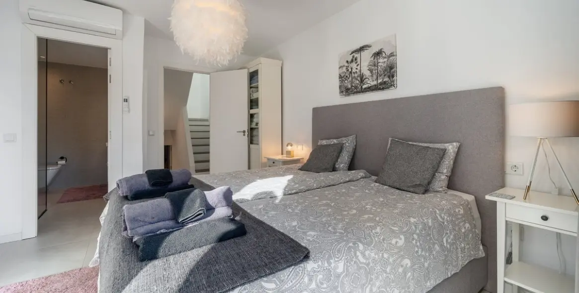 Sale of semi-detached house in Marbella 25