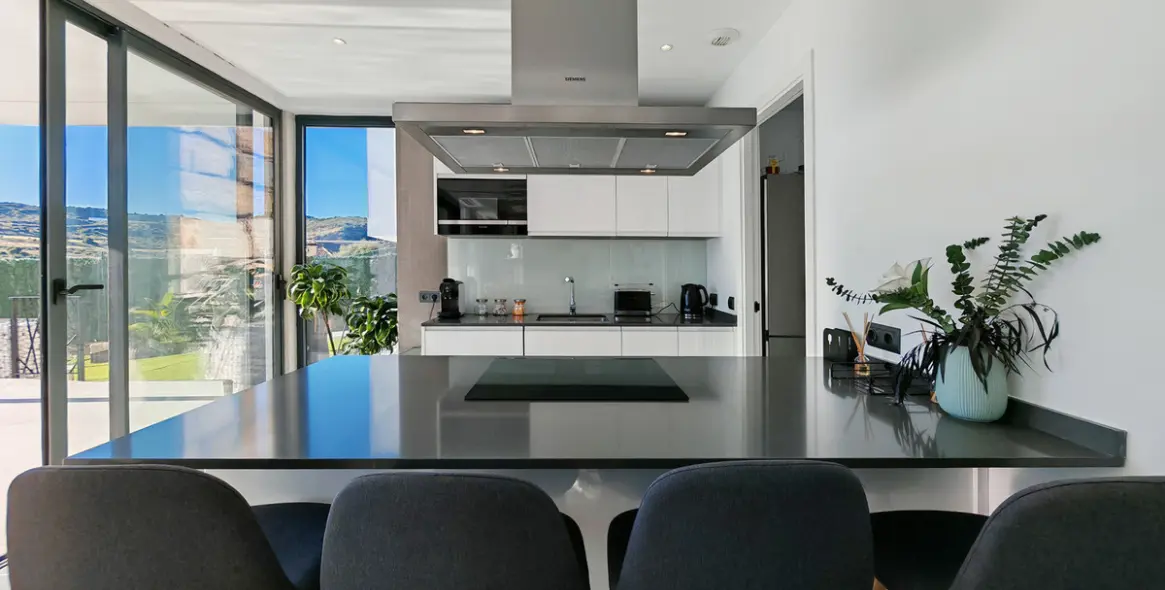 Sale of detached villa in Valle Romano 4