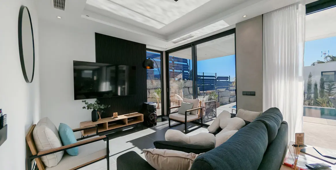 Sale of detached villa in Valle Romano 6