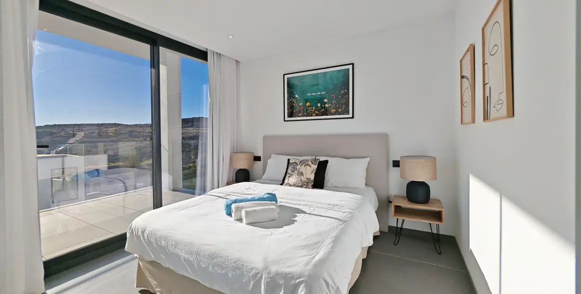 Sale of detached villa in Valle Romano 9