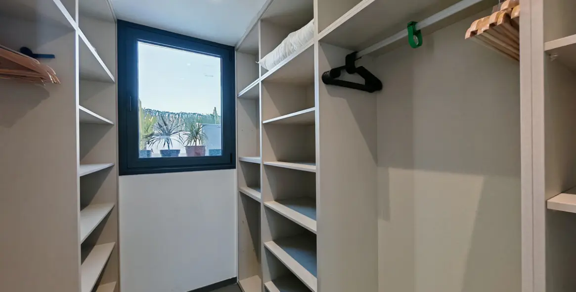 Sale of detached villa in Valle Romano 11