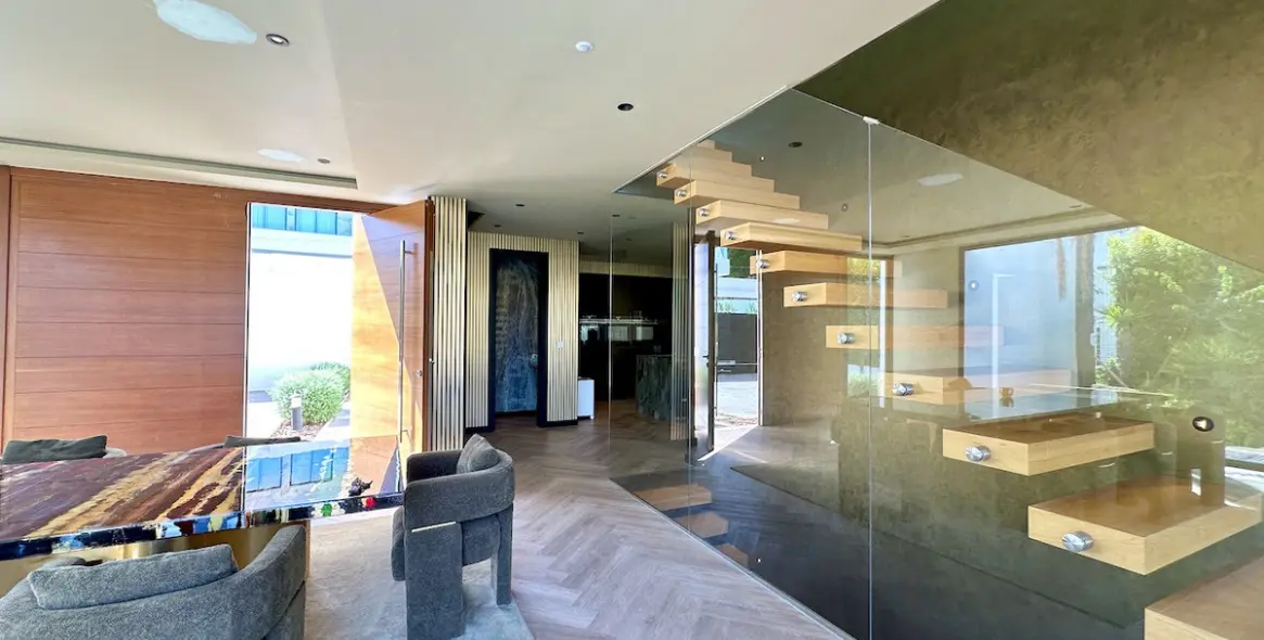 Venta de villa independiente en Estepona 7