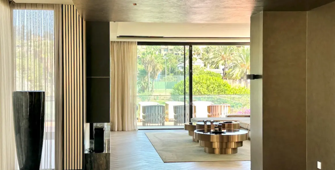 Venta de villa independiente en Estepona 10