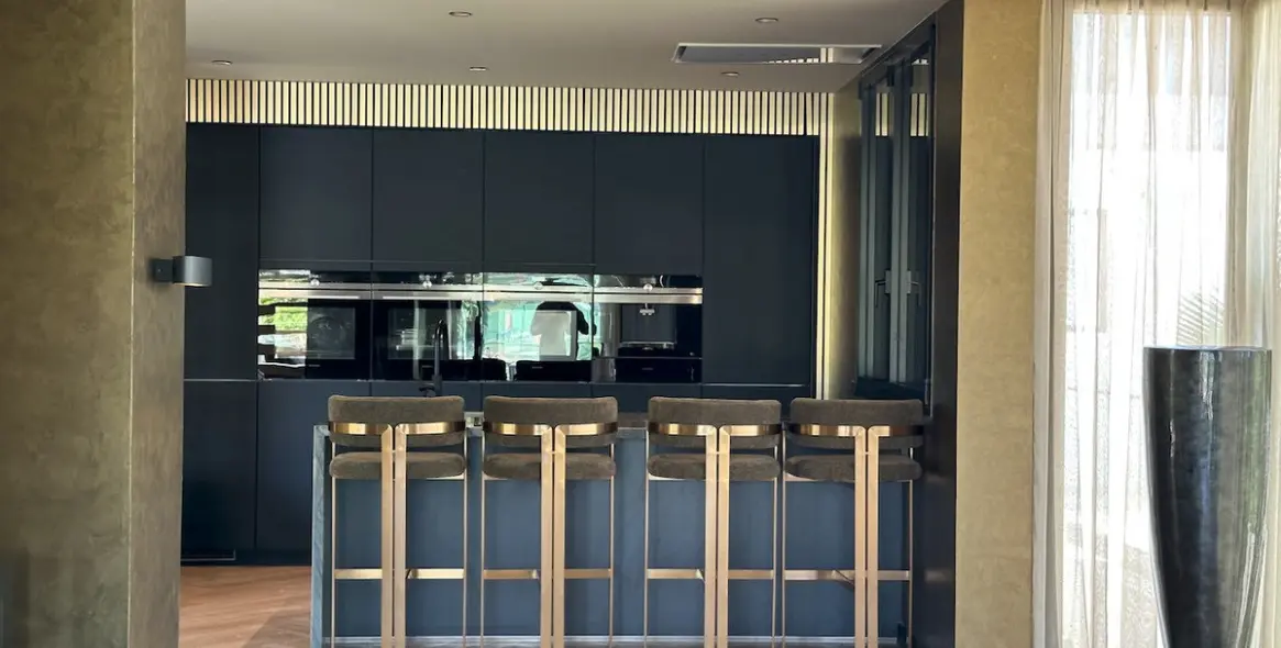 Venta de villa independiente en Estepona 19