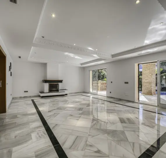 Venta de villa independiente en El Rosario