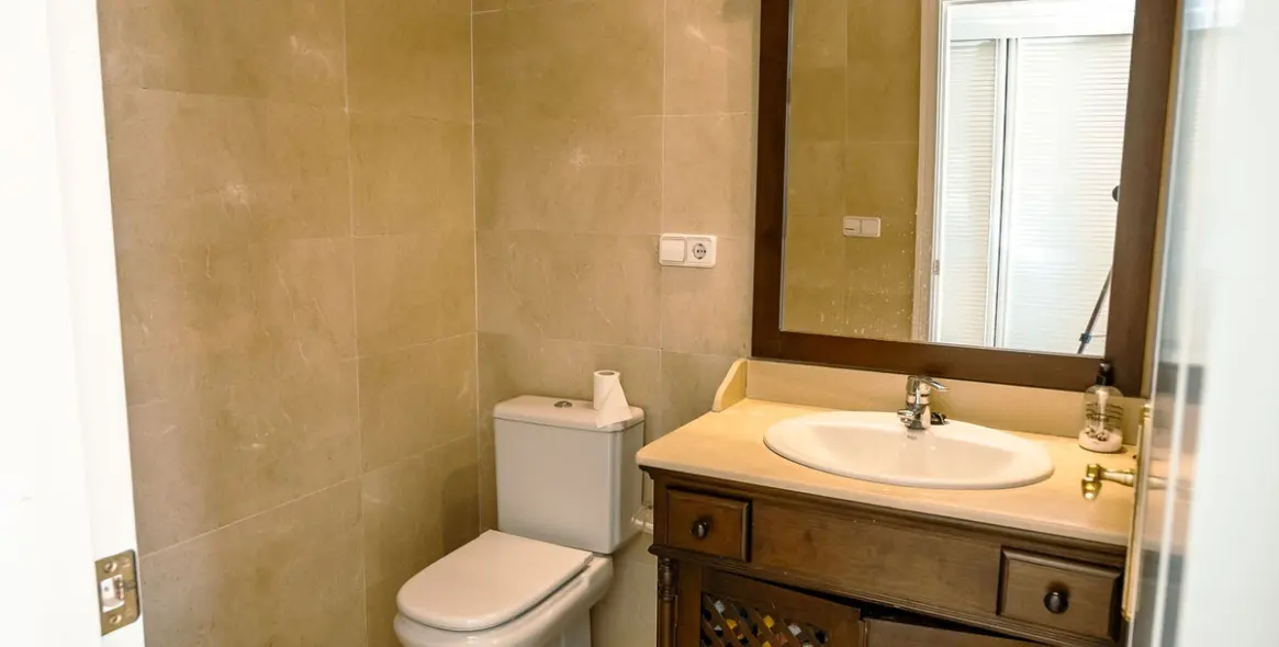 Sale of penthouse in Los Arqueros 14