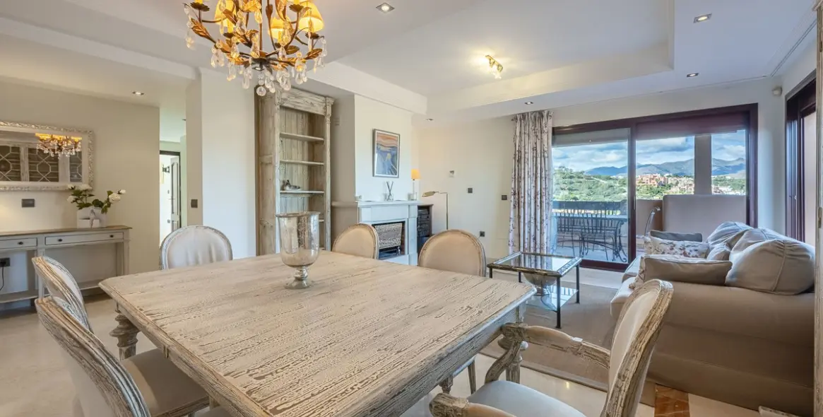 Продажа пентхауса в La Mairena 14