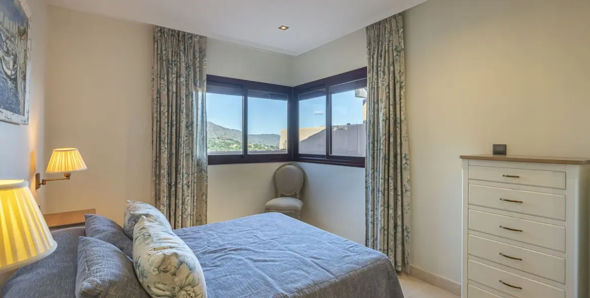 Продажа пентхауса в La Mairena 20