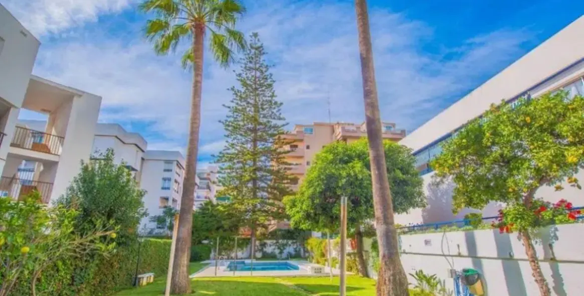 Sale of middle floor apartment in Marbella 9