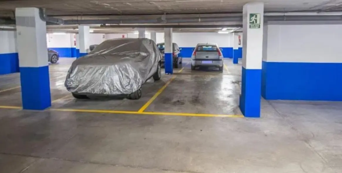 Sale of middle floor apartment in Marbella 19