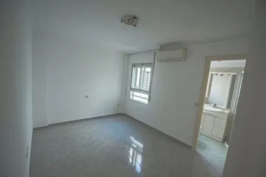Image 8 thumb