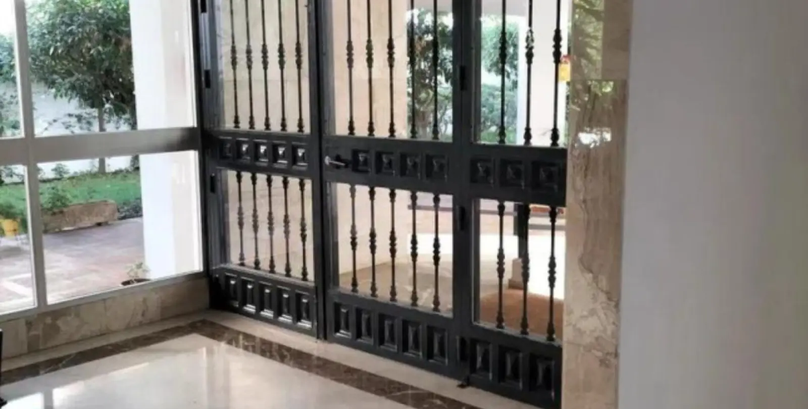 Sale of middle floor apartment in Marbella 13
