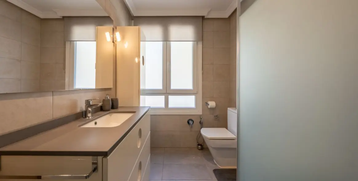 Sale of middle floor apartment in Marbella 15