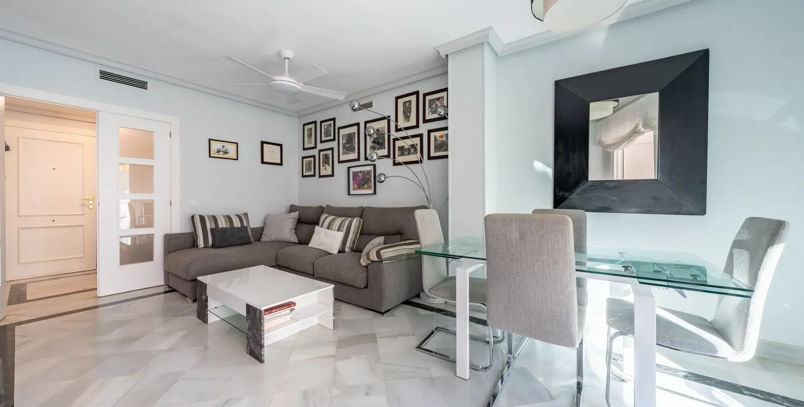 Venta de apartamento en planta media en Marbella 6