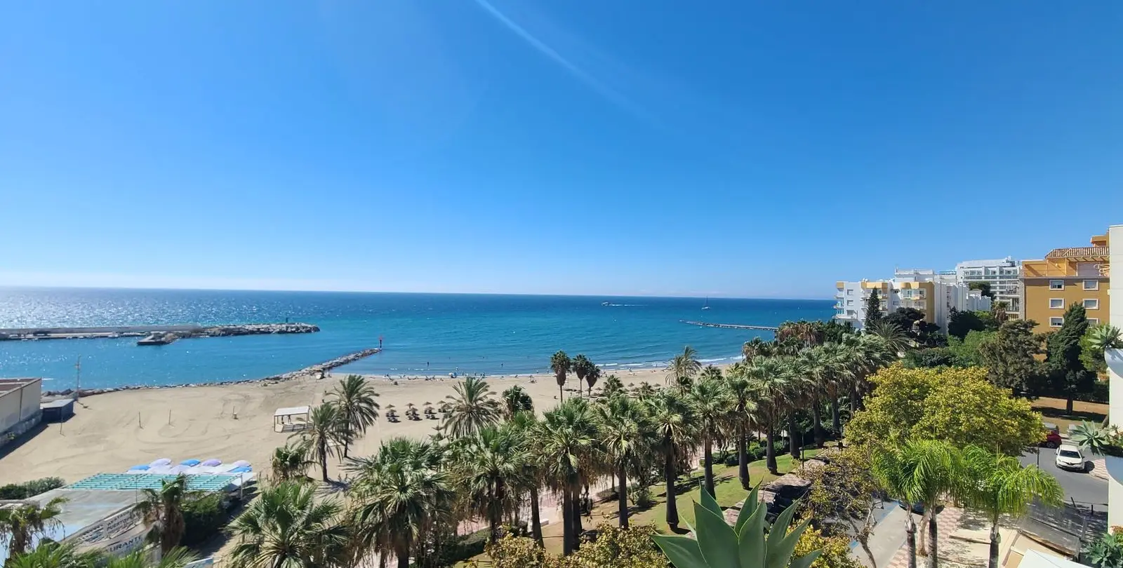 Venta de apartamento en planta media en Marbella 26