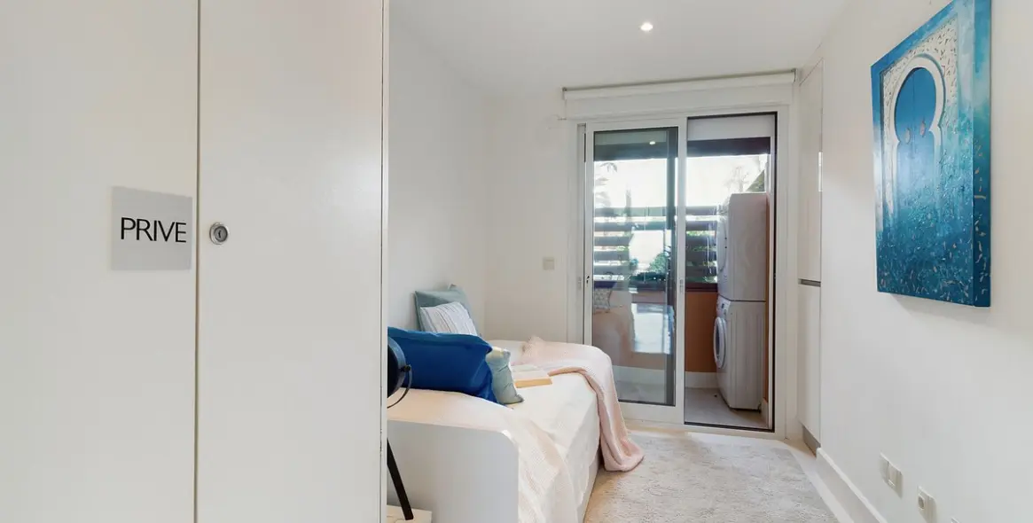 Продажа апартаментов на первом этаже в Los Flamingos 12