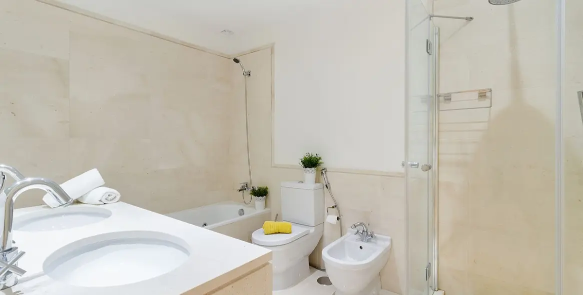 Venta de apartamento en planta baja en Los Flamingos 19