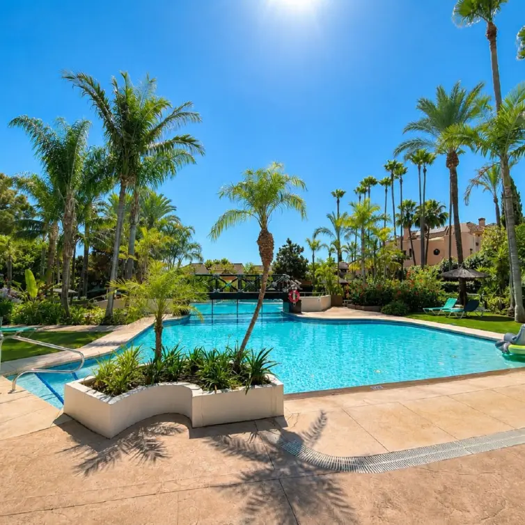 Venta de apartamento en planta baja en Río Real