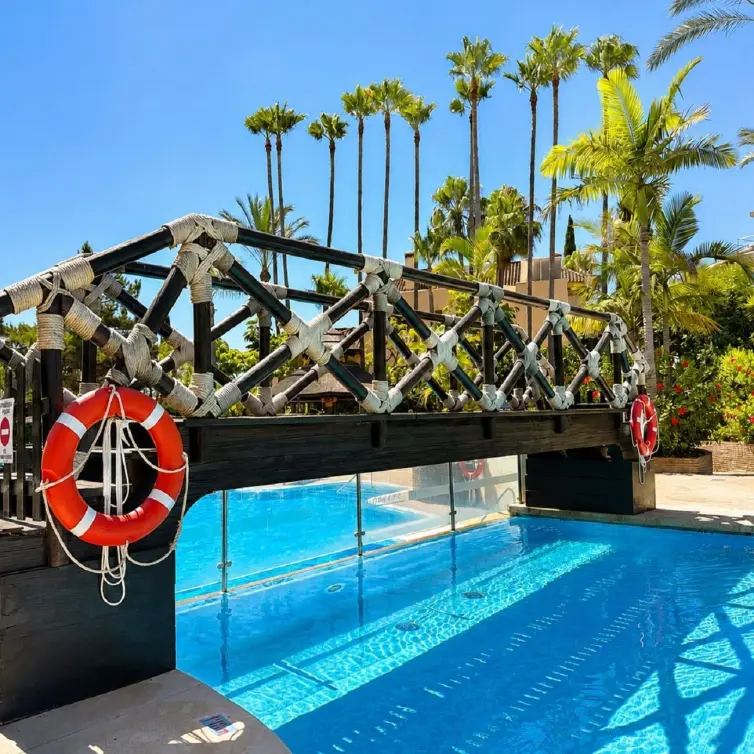 Venta de apartamento en planta baja en Río Real