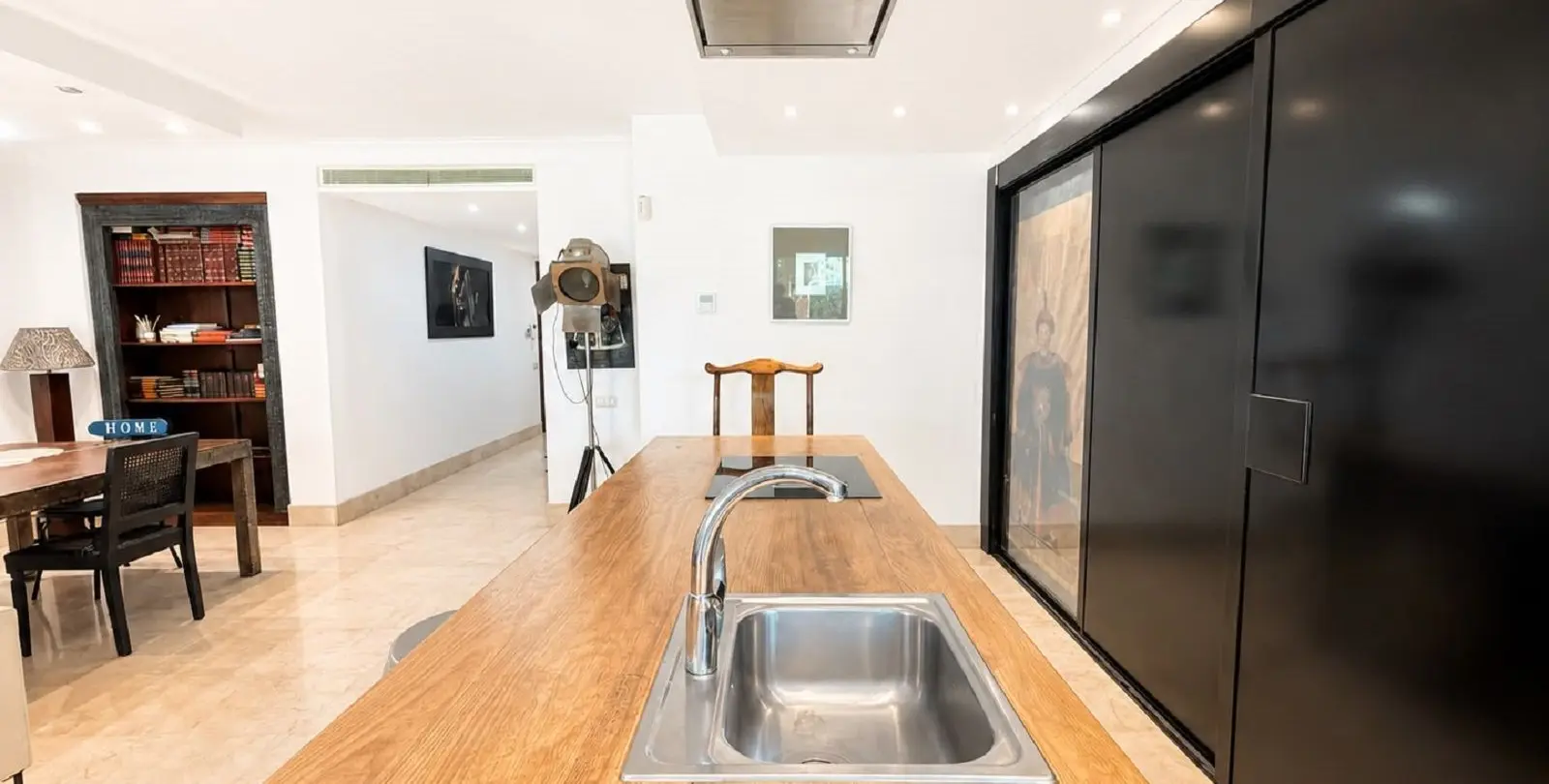 Sale of ground floor apartment in Río Real 29