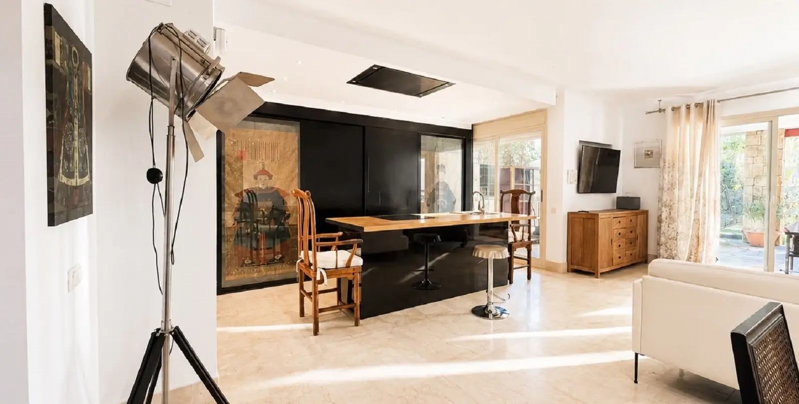 Sale of ground floor apartment in Río Real 31