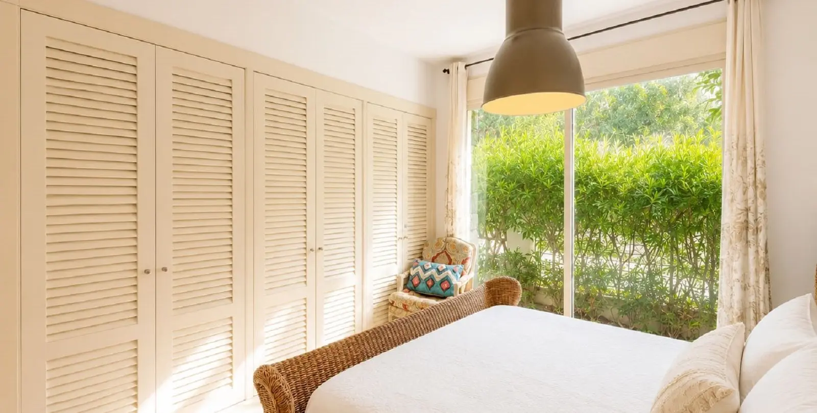 Sale of ground floor apartment in Río Real 34