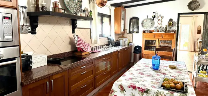 Продажа  отдельно стоящей виллы в Atalaya 4