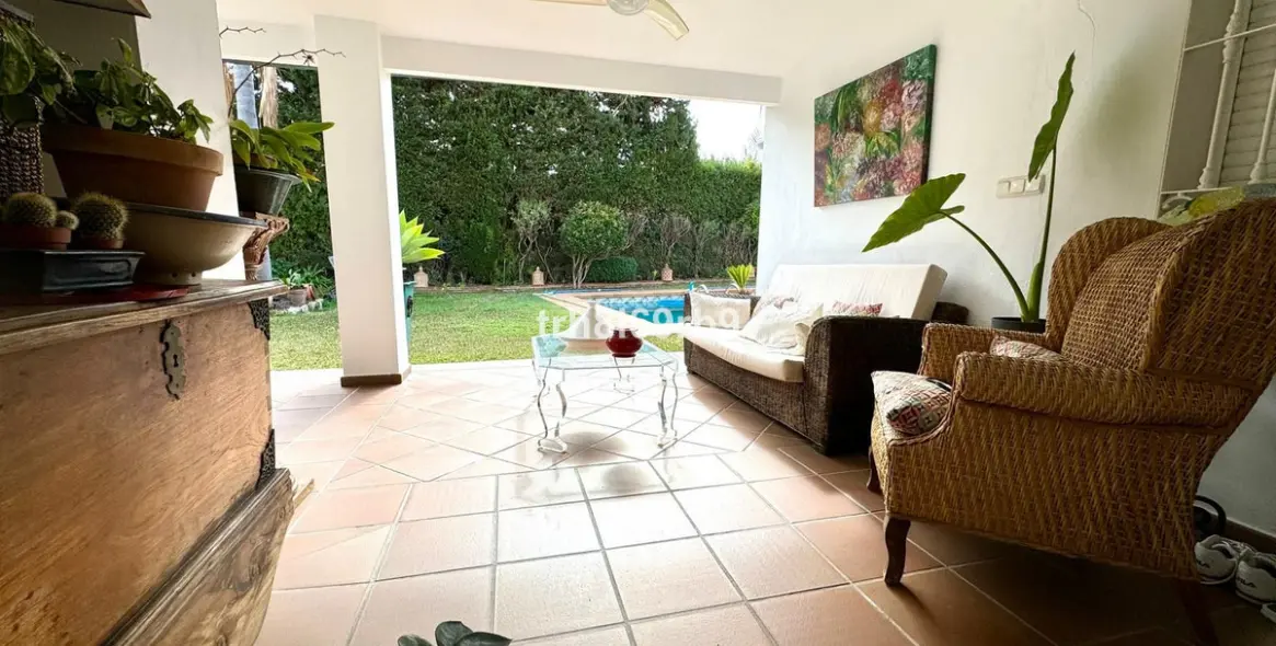 Venta de villa independiente en Atalaya 7