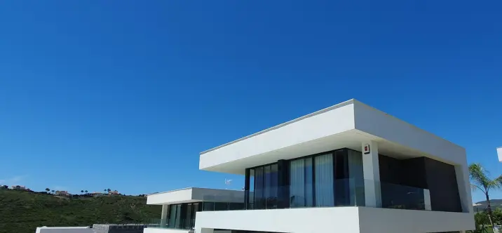 Продажа  отдельно стоящей виллы в La Duquesa 0