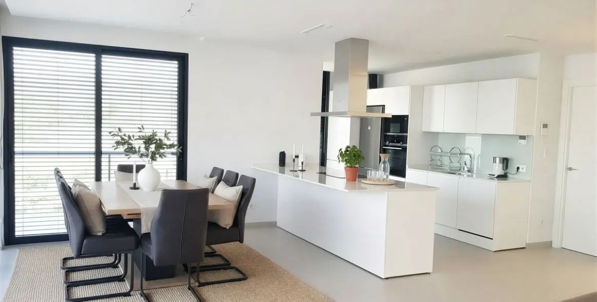 Продажа  отдельно стоящей виллы в La Duquesa 4