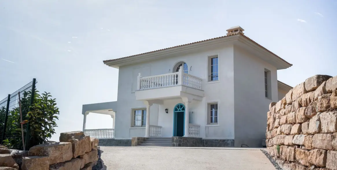 Sale of detached villa in Benahavís 14