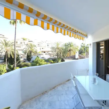 Long-term rent of middle floor apartment in Elviria