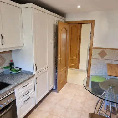 Продажа апартаментов на среднем этаже в Bel Air