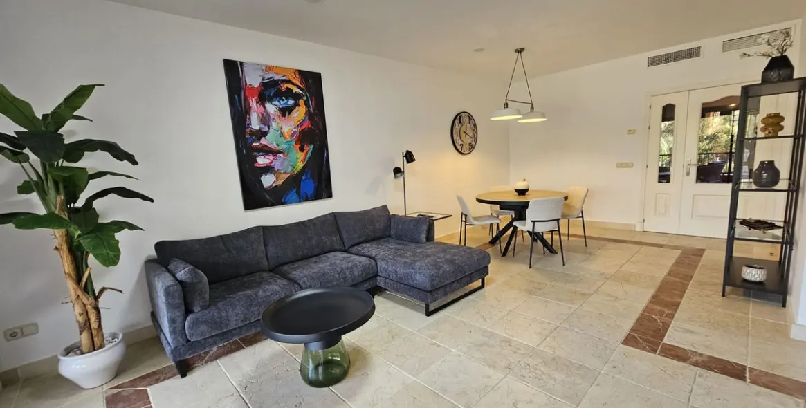 Long-term rent of middle floor apartment in Atalaya 3