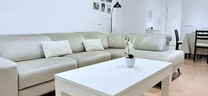 Продажа апартаментов на среднем этаже в Fuengirola 2