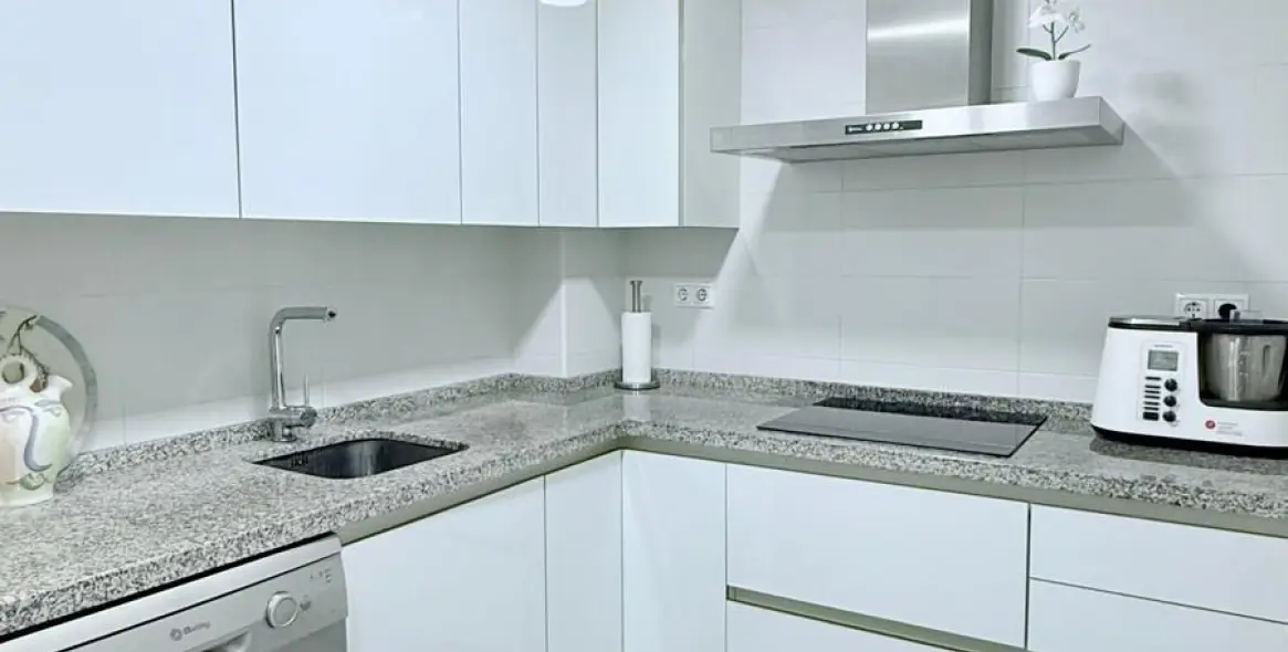 Продажа апартаментов на среднем этаже в Fuengirola 10