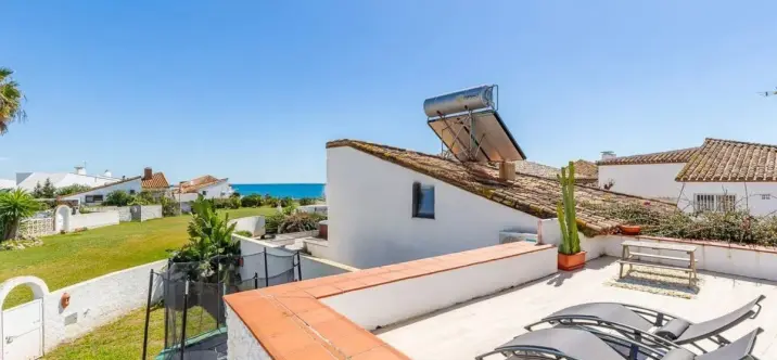 Продажа таунхауса в Estepona 1