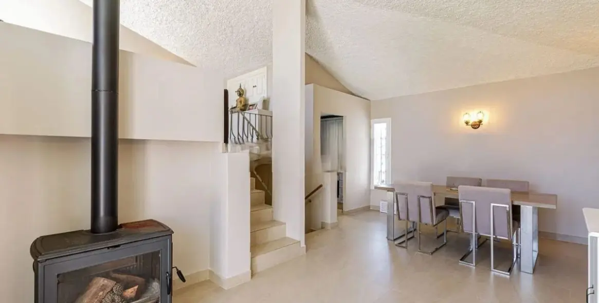 Продажа таунхауса в Estepona 7