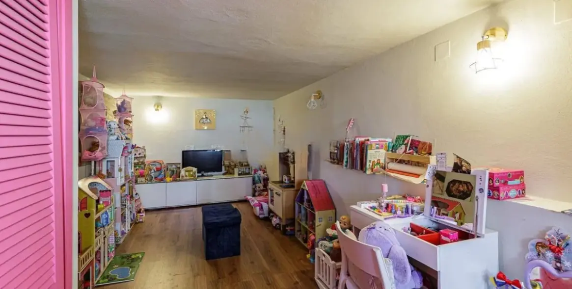 Продажа таунхауса в Estepona 13