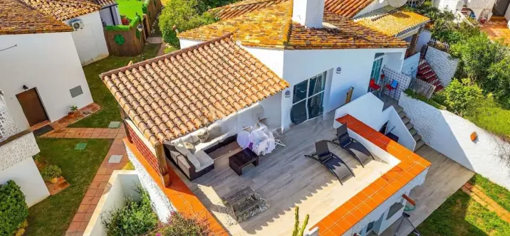 Sale of townhouse in Estepona 4