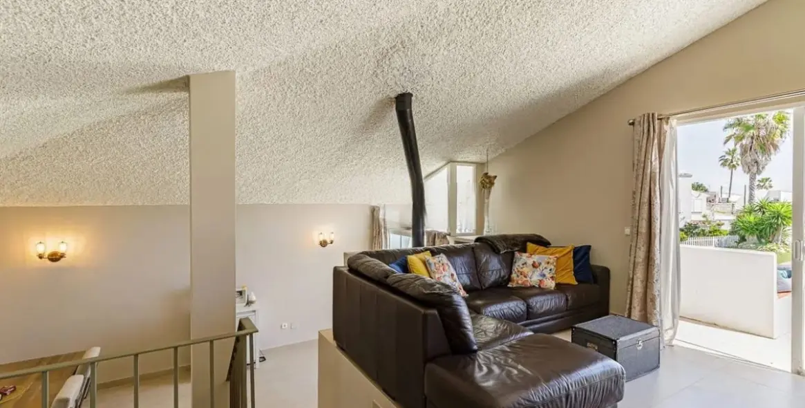 Sale of townhouse in Estepona 9