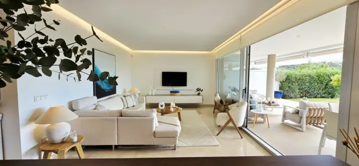 Продажа апартаментов на первом этаже в Benahavís 4