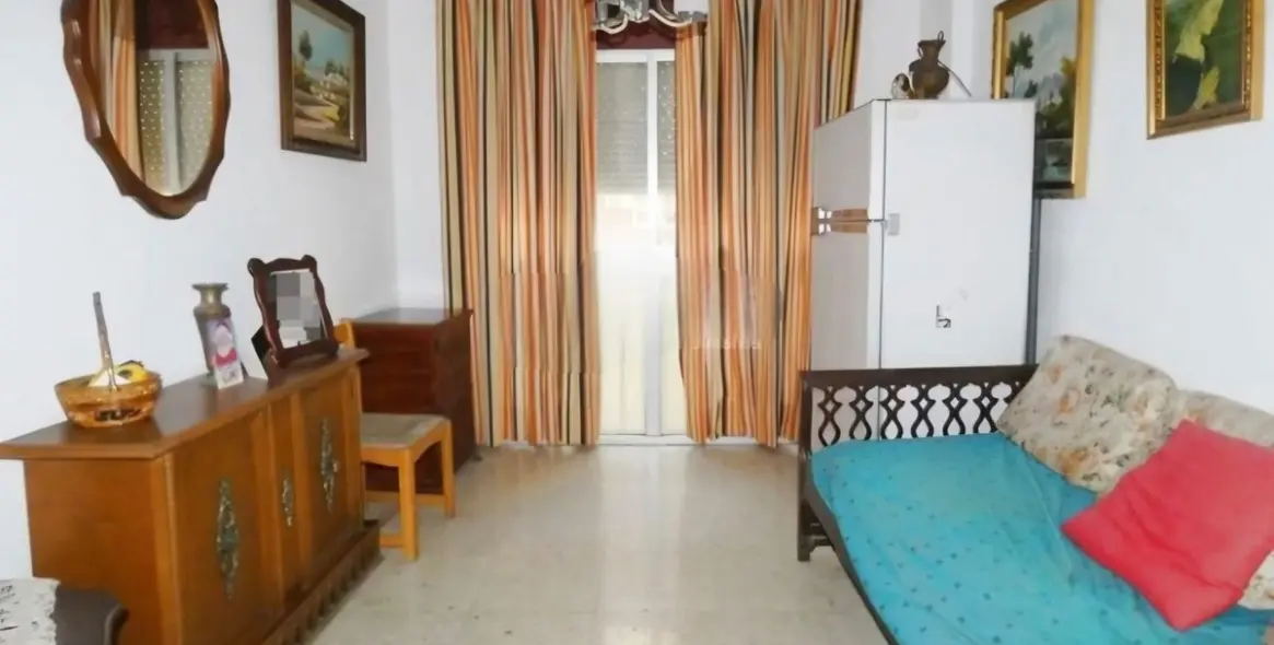 Продажа апартаментов на среднем этаже в Malagueta 7